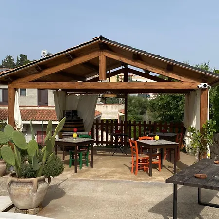 Bed & Breakfast Quattromulini !! 3*