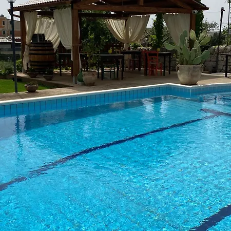 Quattromulini !! Bed & Breakfast Noto