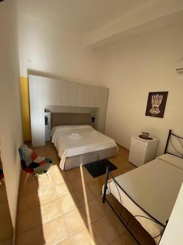 Quattromulini !! Bed & Breakfast Noto